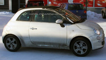 Fiat 500 Convertible spy photo