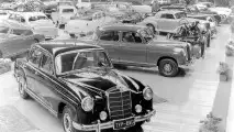 Zeitreise: Unterwegs im Mercedes 220 von 1955