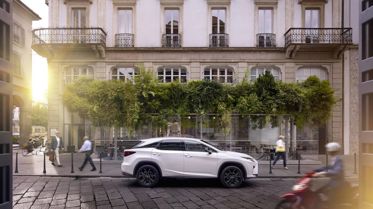 2018 Lexus RX 450h Sport