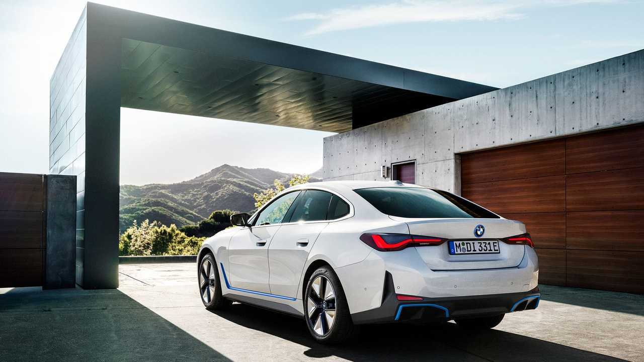 BMW i4