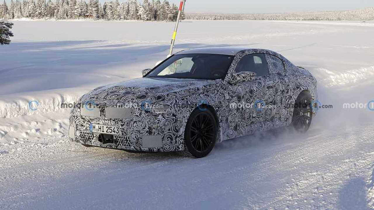 BMW M2 yeni nesil casus fotoğraflar