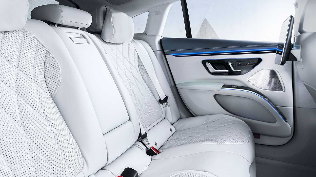 Mercedes EQS