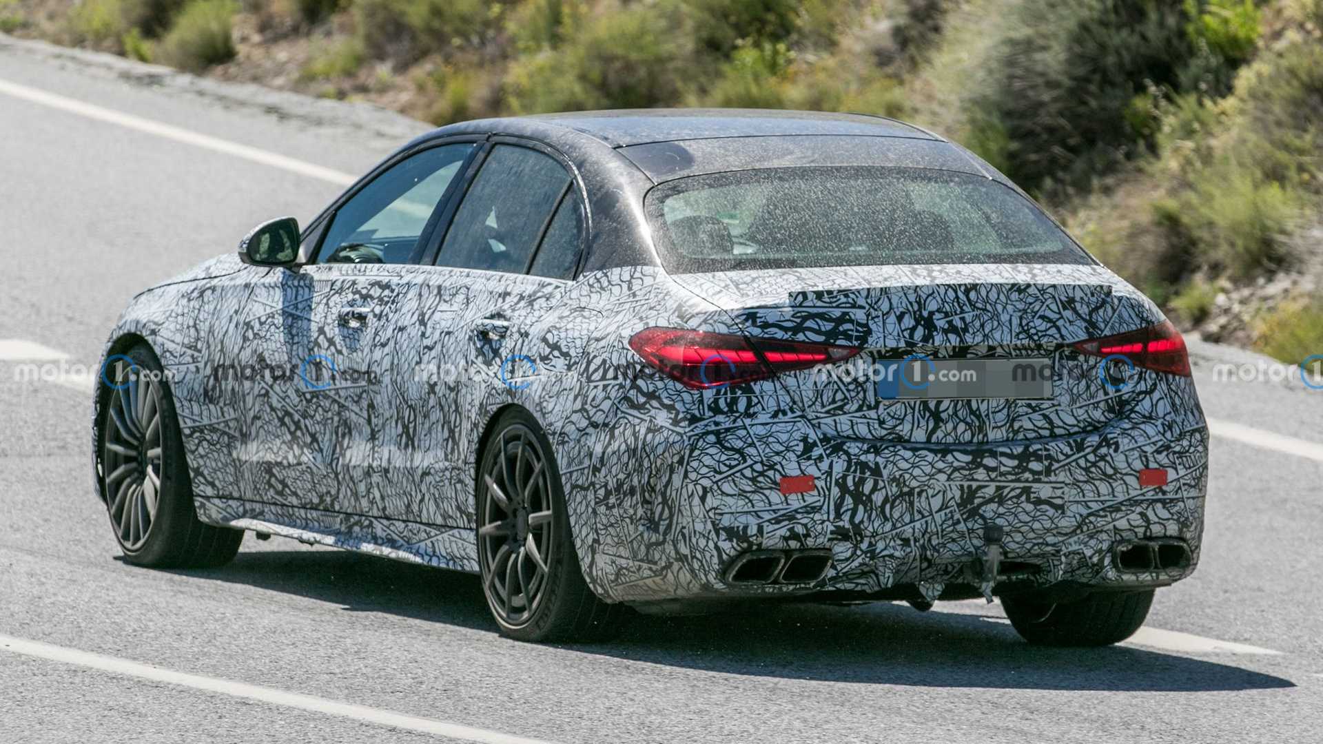 2022-mercedes-amg-c63-sedan-spy-shots.jpg