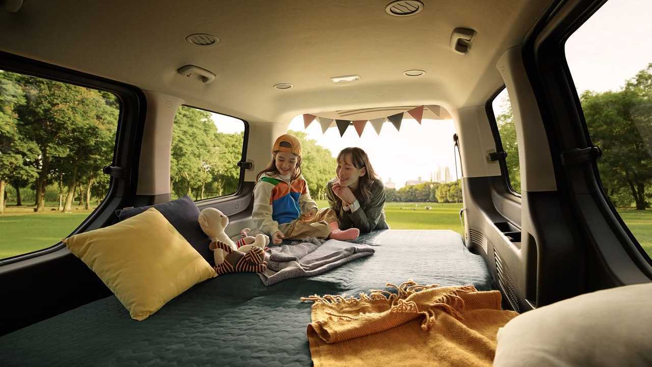 Интерьер Hyundai Staria
