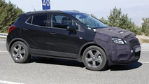 Opel Mokka facelift spy photos