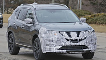 2017 Nissan Rogue spy photo