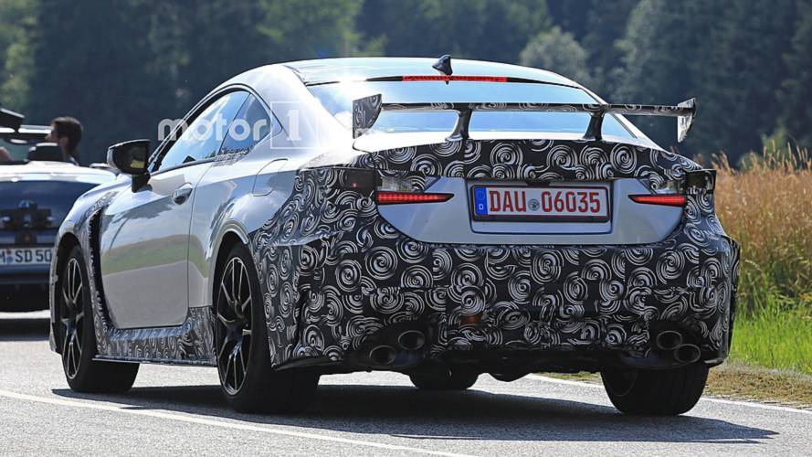 Lexus RC-F GT spy photo