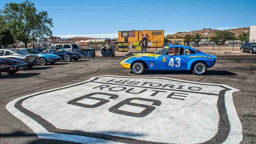 Opel GT clásico en la Ruta 66