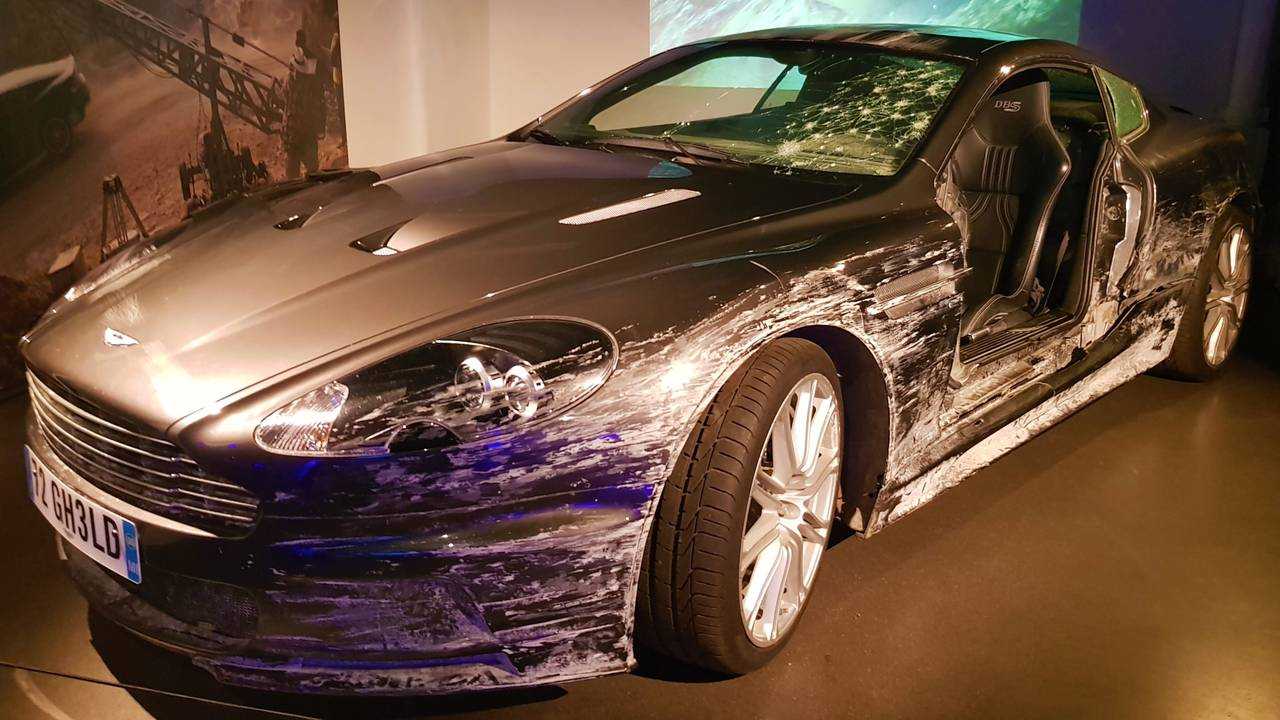 Aston Martin DBS - Quantum of Solace