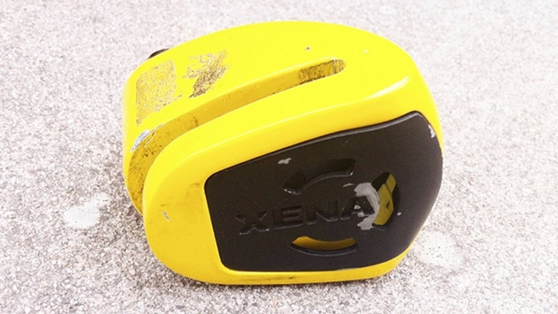 Gear: Xena XX6 disc lock alarm | RideApart.com Photos