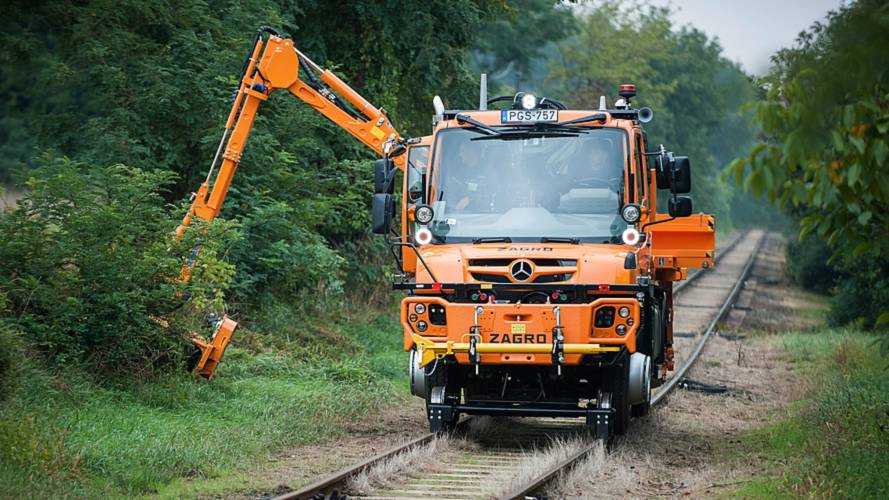 Mercedes-Benz Unimog Rail