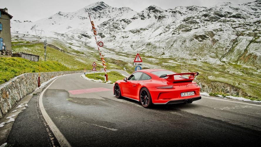 Porsche Drive - Stelvio