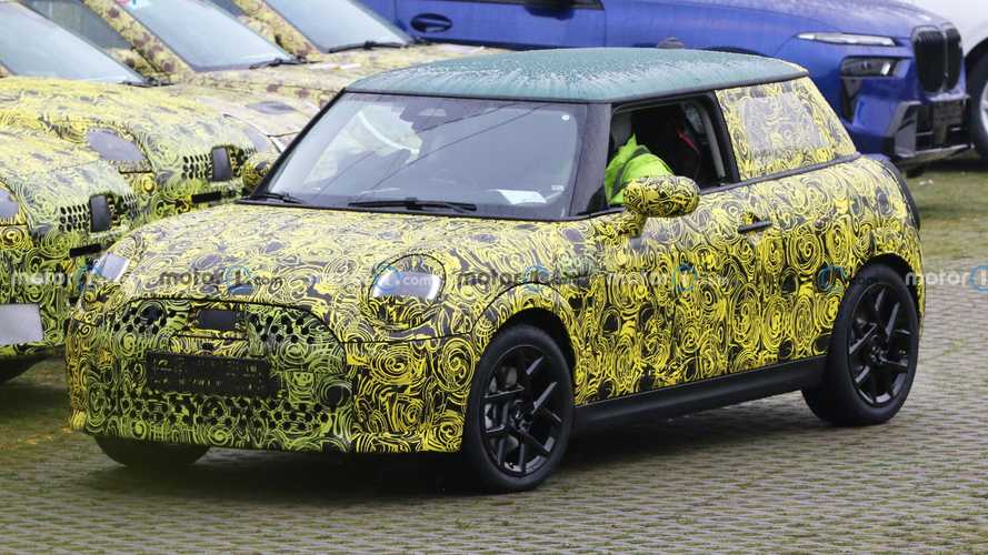 Next-gen Mini Cooper prototypes spied looking production ready