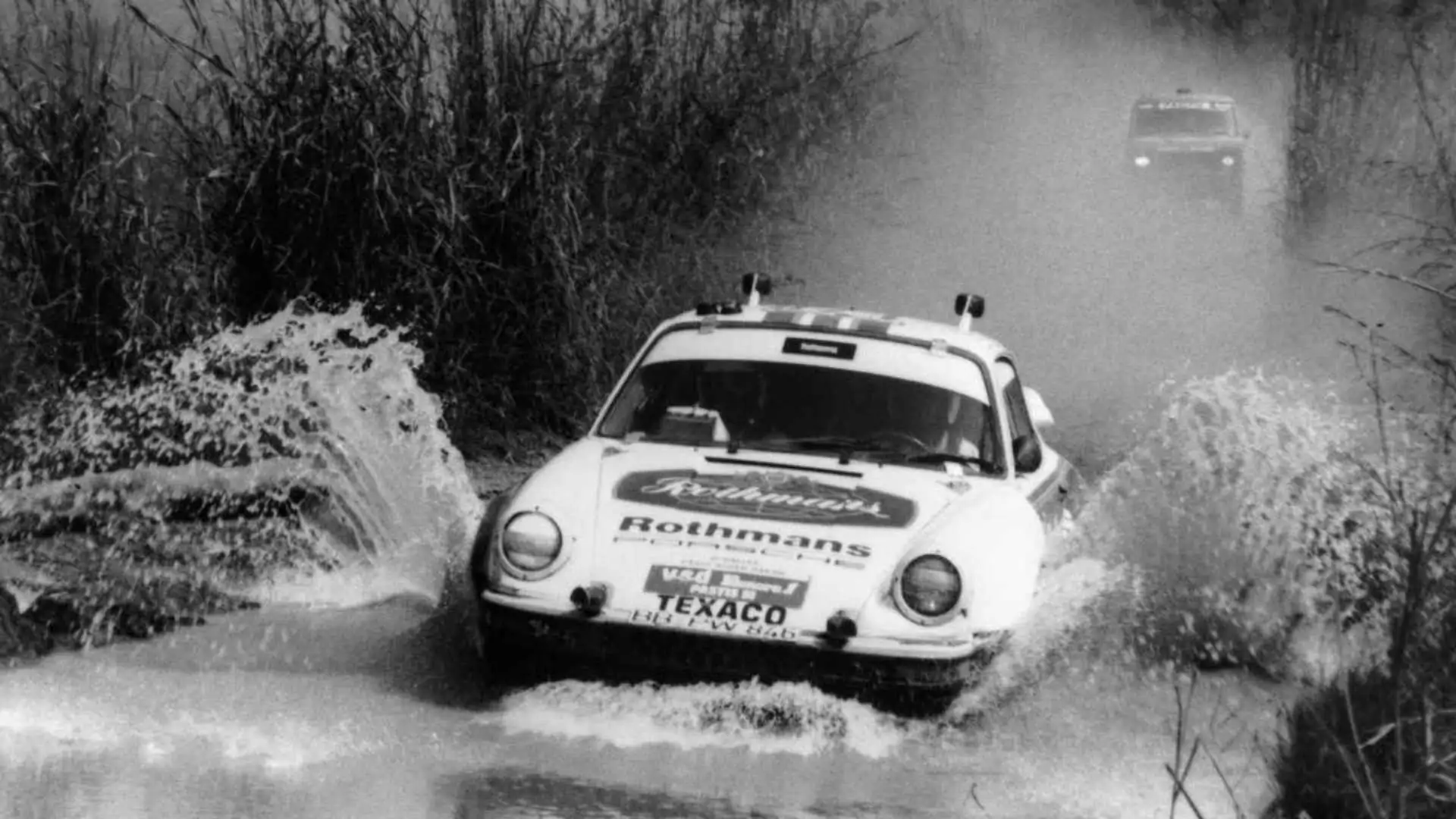 porsche-911-3.2-4x4-auf-der-rallye-paris-dakar-1984.webp