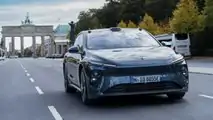 NIO ET7