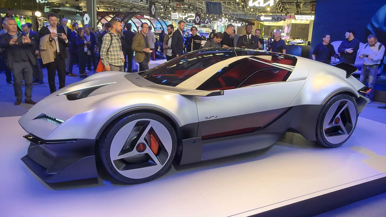 رؤية ألباين A310 (2026) في معرض باريس للسيارات