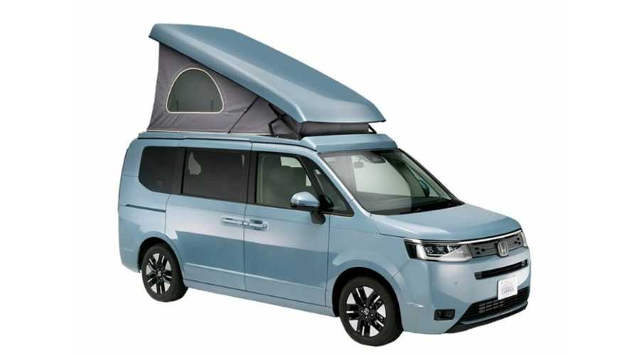 Honda Step WGN Deck One, il minivan che sa fare il camper