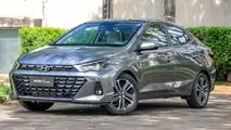 Chevrolet Onix Plus Premier 2023 vs. Hyundai HB20S Platinum Plus 2023