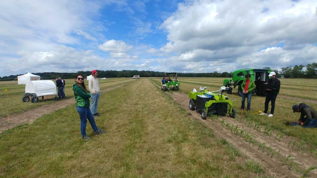 Agrirobot per il diserbo esistono