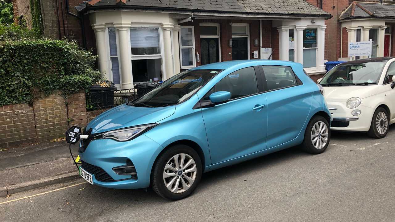 RENAULT-ZOE14
