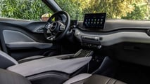 BYD Dolphin Surf, gli interni