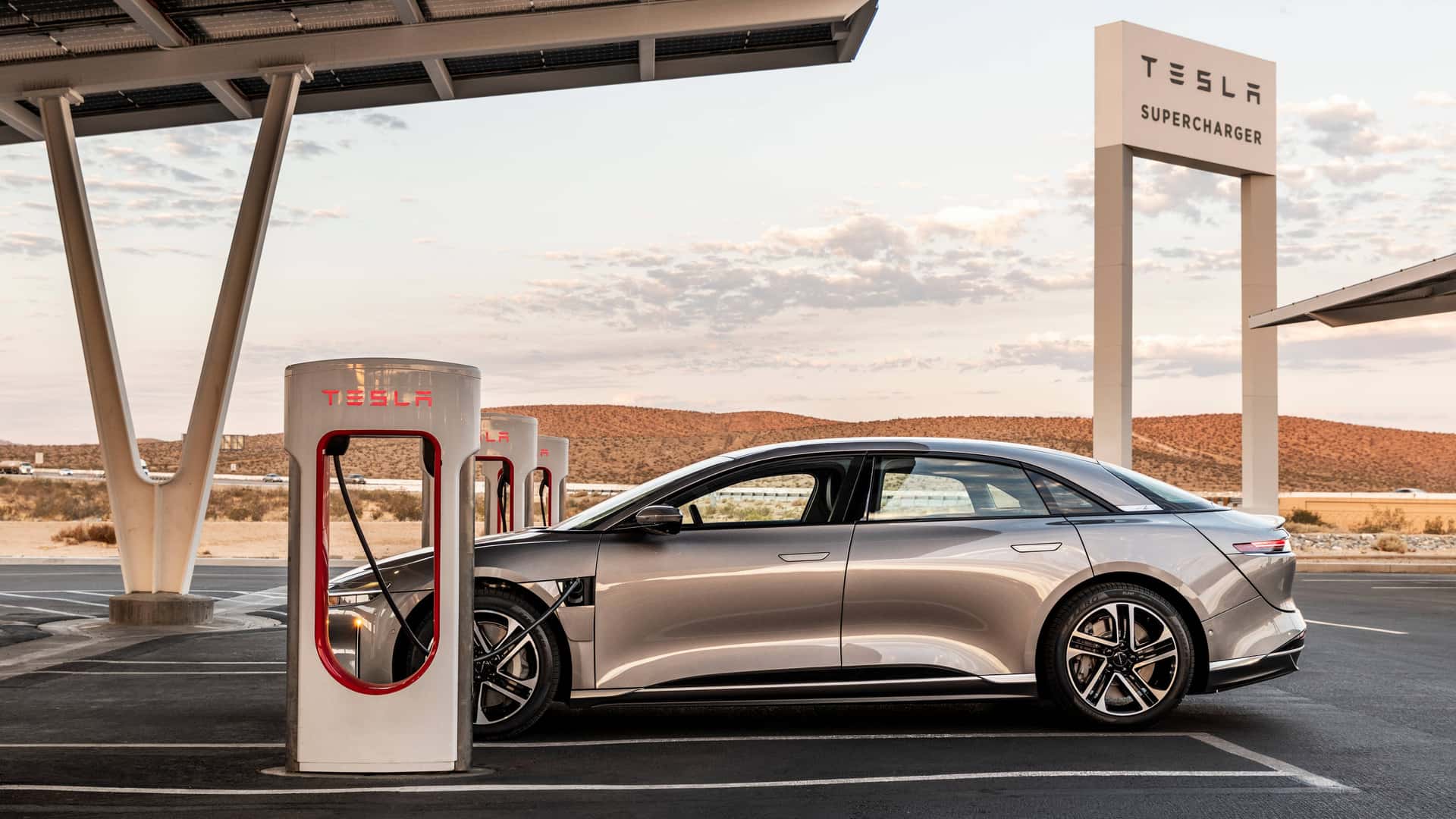 Americans Still Worry About EV Range More Than EV Prices, Study Finds
