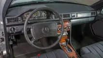Carrinha Mercedes S 124 (1985-1996)