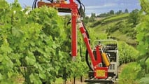 Slopehelper: robot agricolo elettrico per la viticoltura