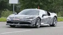 Premières photos d'espionnage du lifting de la Ferrari SF90