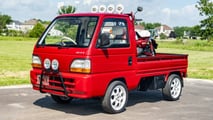 1995 Honda Acty Pickup w/2021 Honda Monkey