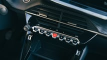 Peugeot 208, la prova con il nuovo 1.2 turbo 100 CV