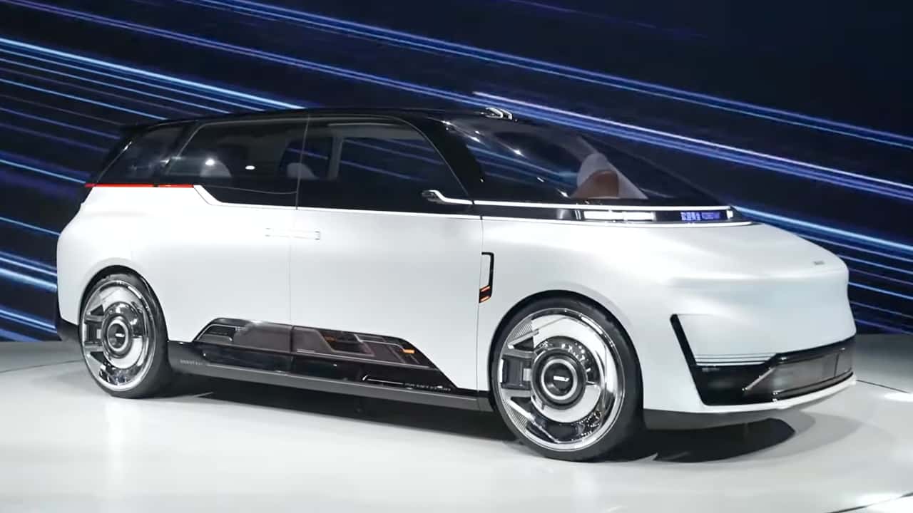 Geely Says This Is China’s First Purpose-Built Robotaxi. I'm Not So Sure