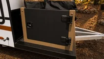 Caravana ROG 12RK-FB de Encore RV
