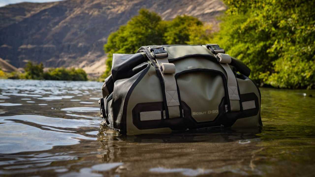 Mosko Moto Woodland Luggage
