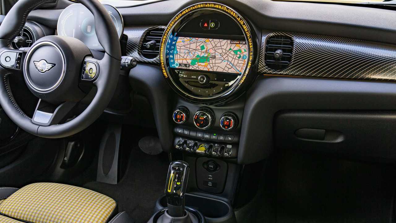 MINI Cooper SE Resolute Edition