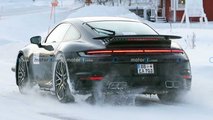 Porsche 911 Turbo, le nuove foto spia del restyling