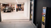 L'ascensore per auto nella lussuosa villa portoghese