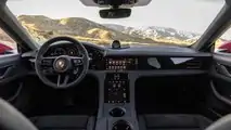 2022 Porsche Taycan GTS Sport Turismo
