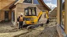 JCB: nuovi escavatori compatti 25Z-1 e 26C-1
