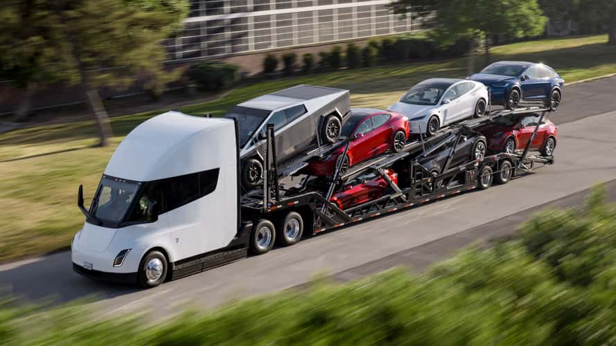 Il Tesla Semi verso la produzione in serie e di massa