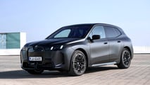 BMW iX M70, la prova di Motor.com