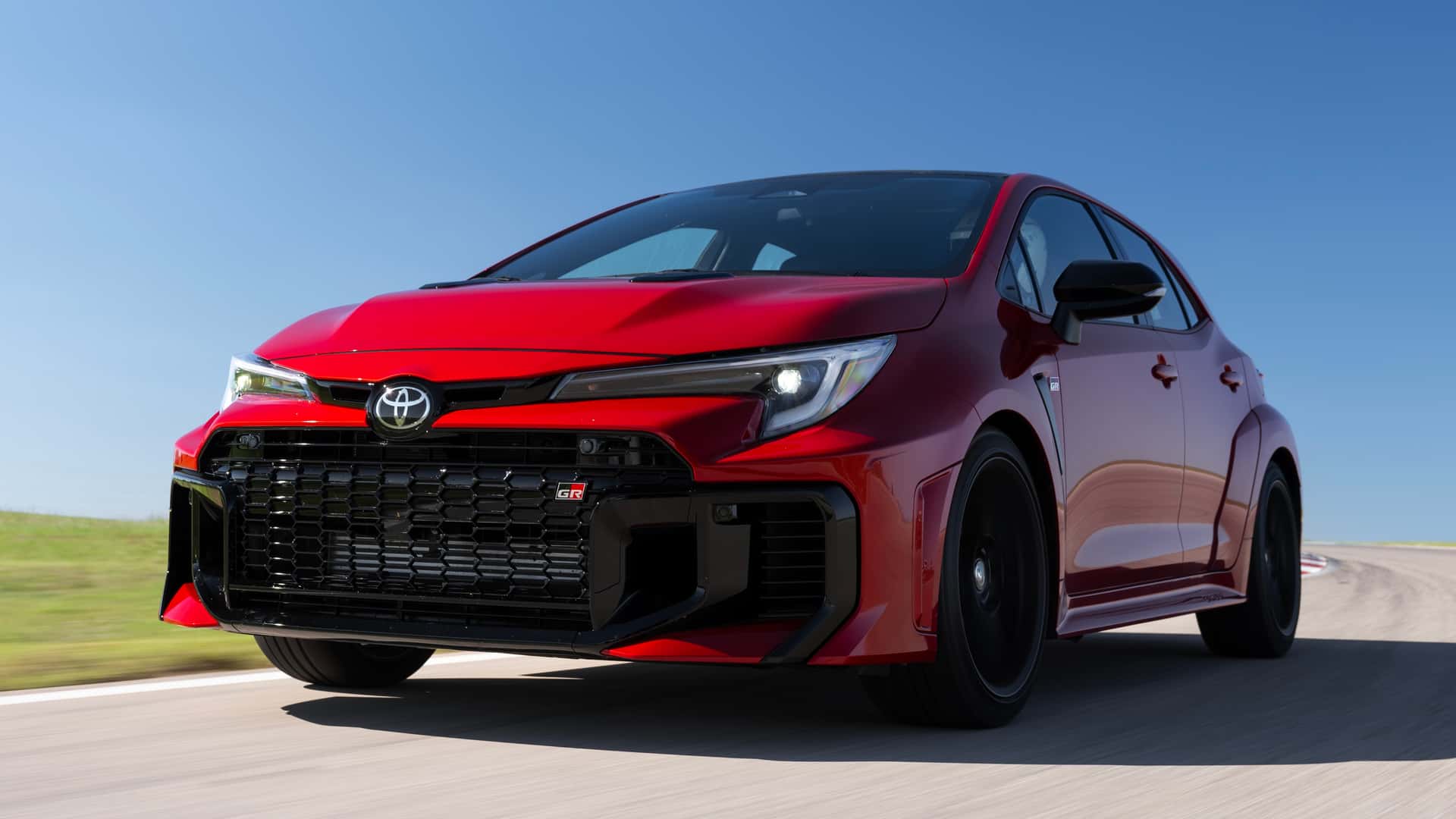 Toyota GR Corolla y ngiltere de retecek 
