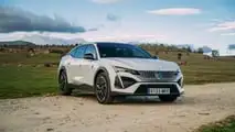 Peugeot 308 Hybrid y 408 Hybrid 2024