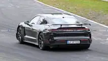 Porsche Taycan GT spy photo