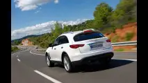 Infiniti FX30d - TEST 