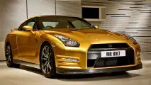 Nissan GT-R 