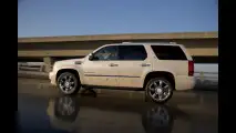 Cadillac Escalade Hybrid 2011