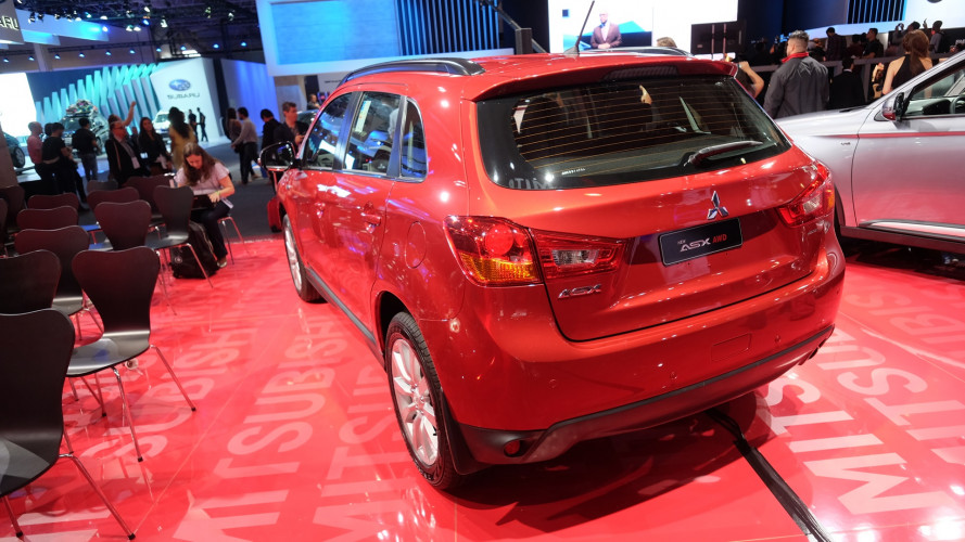 Salão do Automóvel: Mitsubishi ASX 2017 ganha cara nova e mais opções de acabamento