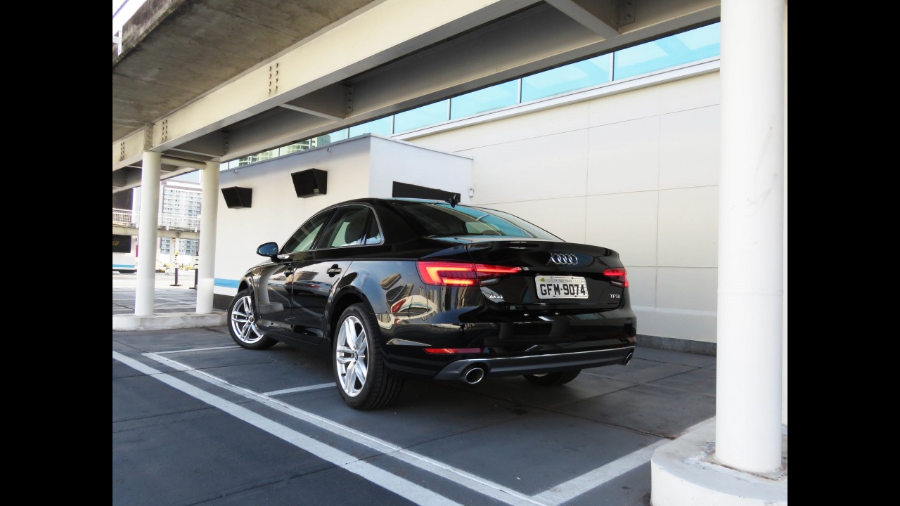 Teste CARPLACE: novo Audi A4 encara Jaguar XE na investida contra BMW e Mercedes