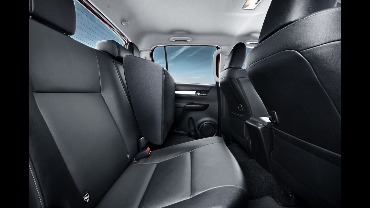 Menos picape, mais carro: nova Hilux 2016 foi projetada pelo criador do iQ